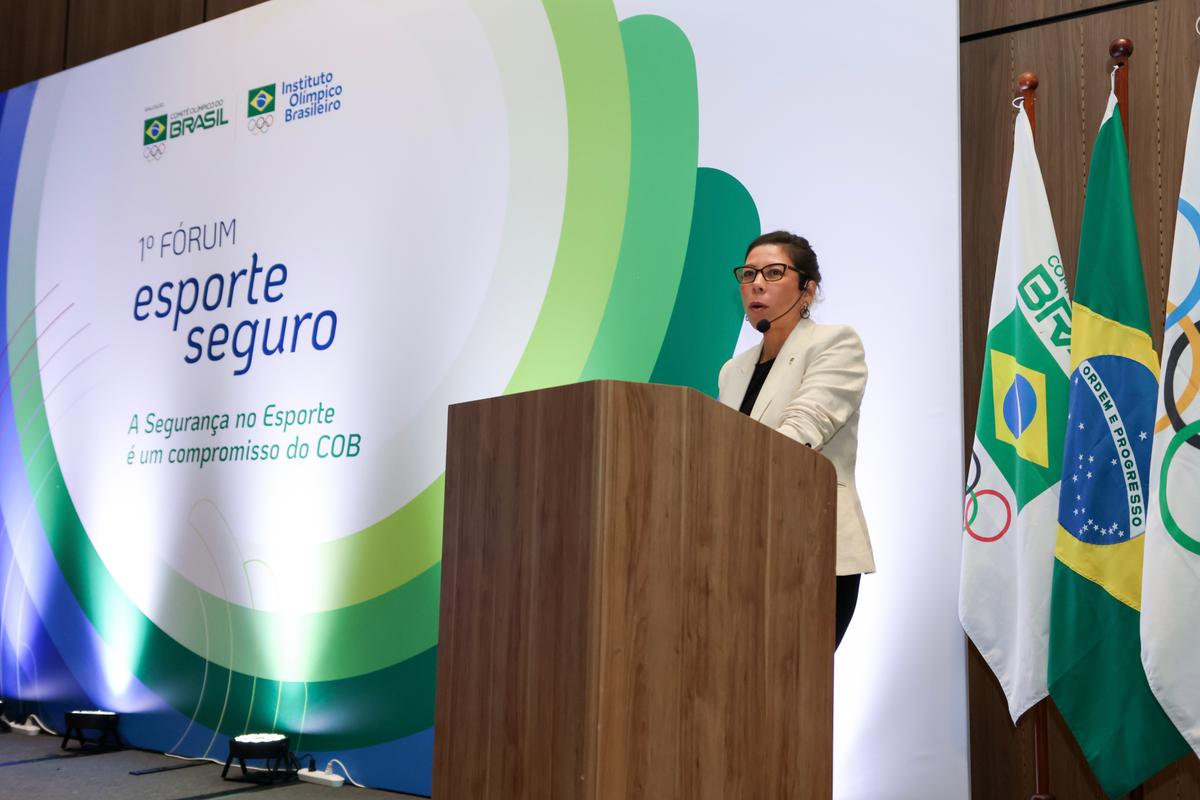 Soraya Carvalho, gerente do IOB e safeguard officer do COB, falou sobre o Programa Esporte Seguro